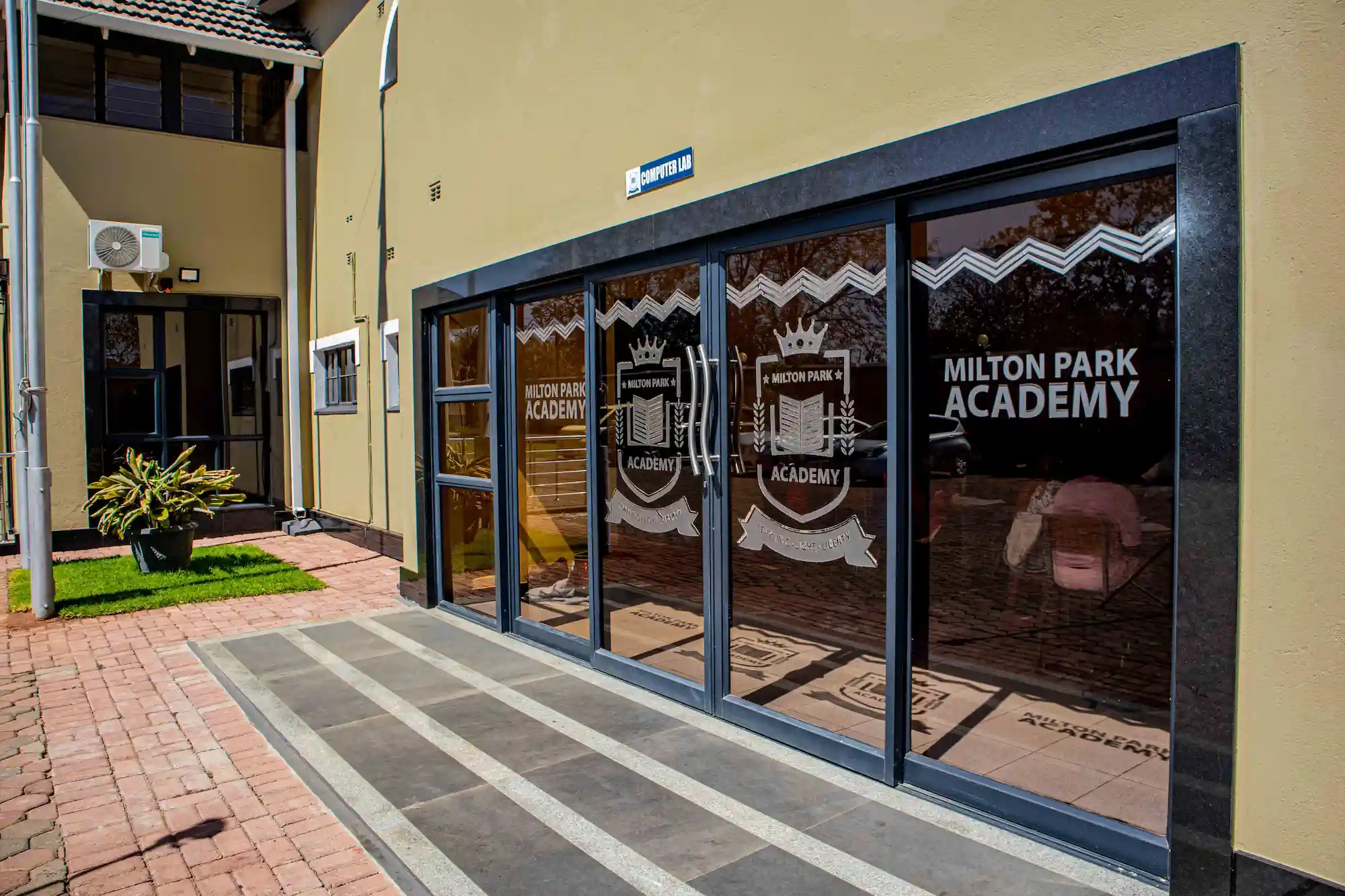 Milton Park Academy Computer Lab